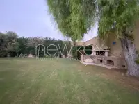 Une Somptueuse Villa avec piscine à louer à La Soukra - 8