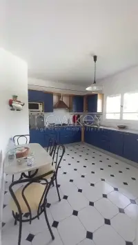 Etage de villa s+3 à carthage - 8