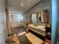Villa S+5 Avec Piscine à Vendre à Chotrana 2 - 6