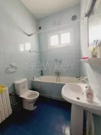 Rez de chaussée de villa s+4 à usage bureautique - 5