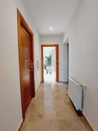 Magnifique S+3 avec jardin au coeur de la Marsa - 2