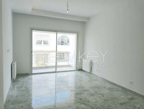 Un Appartement S+2 Neuf à vendre à Ain Zaghouan Nord