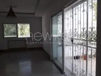 Triplex S+5 à louer à la Marsa - 16