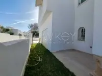 Un joli duplex S+3 à louer à Gammarth - 17