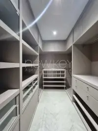 Un splendide triplex S+5 à louer à Gammarth - 10