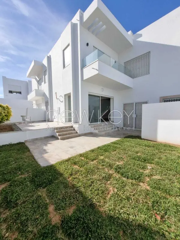 Duplex S+3 Vue sur mer à la Marsa