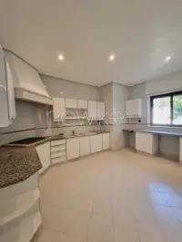 Belle villa avec piscine à Gammarth - 12