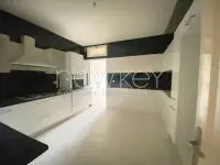 Un Spacieux étage de villa S+4 à La Soukra - 2