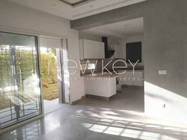 Un Appartement S+1 avec jardin à La Soukra