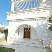 Villa avec jardin à vendre à Ennasr 1 - 10