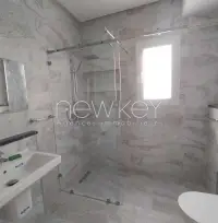 Un Etage de villa Neuf S+3 à louer aux Jardins de L'Aouina - 2