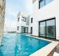 Une Splendide Villa avec piscine à La Soukra - 8