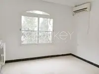 Un Duplex S+2 à louer à La Soukra - 3