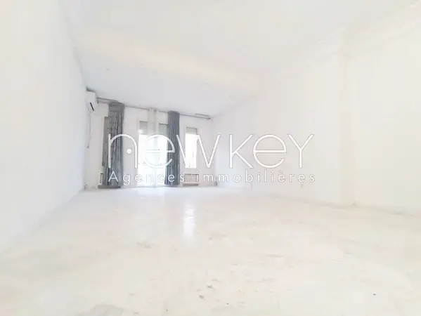 Appartement S3 meublé à louer aux berges du lac 2