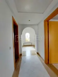 Belle villa s+3 à Gammarth - 9