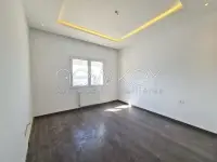 S+3 avec chambre de service à vendre aux jardins de Carthage - 7