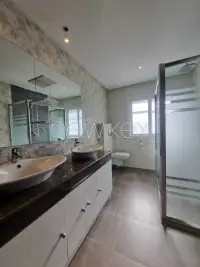 Duplex s+5 avec piscine - 15