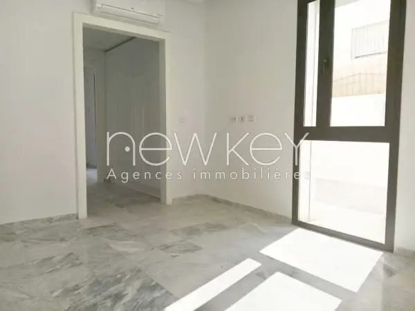 Un Appartement S+1 à louer à Ain Zaghouan Nord