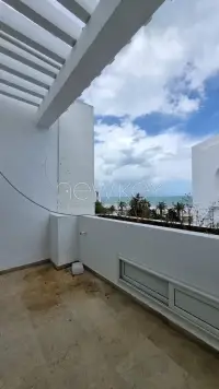 Appartement s+3 à la Marsa - 1