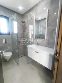 Une Villa S+3 avec jardin à louer à La Soukra - 8