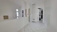 Triplex S+4 avec piscine - 8