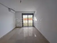 Apparemment S+2 avec piscine - 3