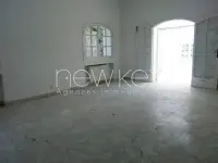 Une grande villa S+4 à louer à La Soukra - 4