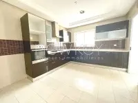 S+3 avec chambre de service à vendre aux Jardins de Carthage - 6