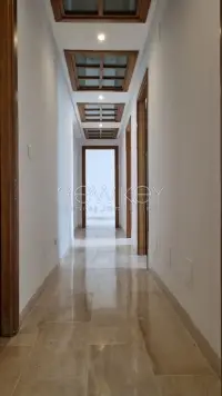 Appartement s+4 à la Marsa - 10
