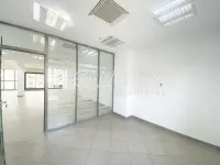Bureaux à louer aux Berges du Lac 2 - 3