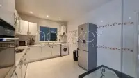 Rez de chaussée de villa s+3 meublé à la Marsa - 2