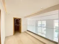 Triplex avec piscine à vendre aux Berges du Lac 2 - 5