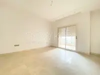Triplex avec piscine à vendre aux Berges du Lac 2 - 9
