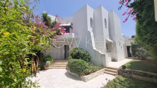 Villa s+3 à Gammarth