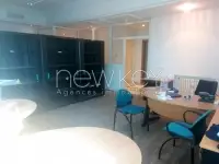 Bureau A4 meublé à louer aux Berges du Lac 1 - 2