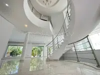 Villa S4 avec piscine et jardin à louer au Lac 2 - 2