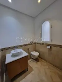 Magnifique villa S+4 à louer à Gammarth - 6
