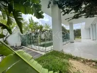 Villa à usage bureautique S4 à louer aux Berges du Lac 2 - 14
