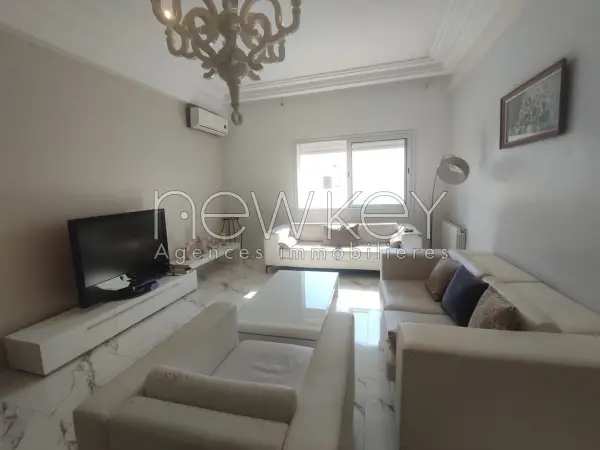 Un Appartement S+3 à louer à La Soukra