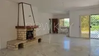 Villa s+5 avec piscine à la Marsa - 3