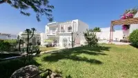 Villa s+5 avec piscine à Gammarth - 8