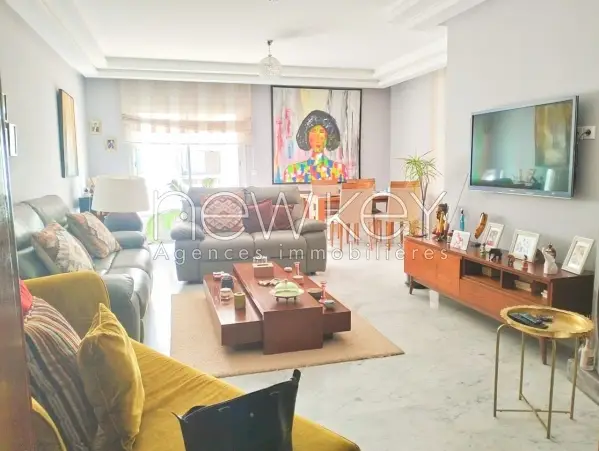 Appartement S3 avec chambre de service À Vendre Aux Jardins De Carthage