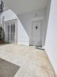 Duplex s+4 meublé à la Marsa - 10