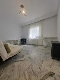 Duplex s+4 meublé à la Marsa - 3