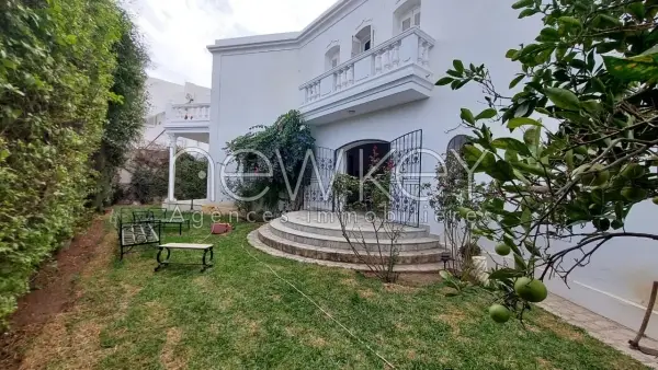 Magnifique villa à la marsa