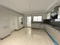 Etage de villa S+4 avec vue dégagée à louer aux Jardins de Carthage - 6