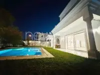 villa avec piscine et jardin à louer aux Berges du Lac 2 - 2