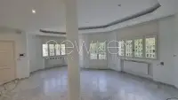 Villa s+5 avec jardin à la Marsa - 3