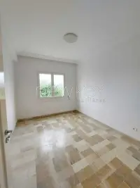A vendre Triplex S+4 avec jardin - 7