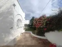 Une Villa S+5 avec piscine à La Soukra - 9